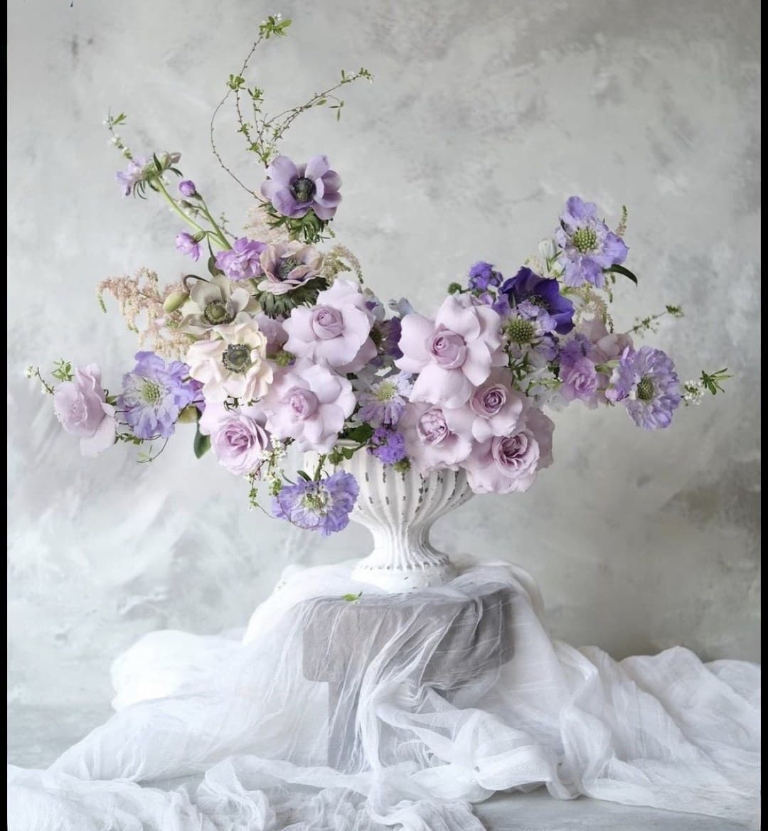 Lavender Pedestal Urn — Day Dream Affairs garden centerpiece